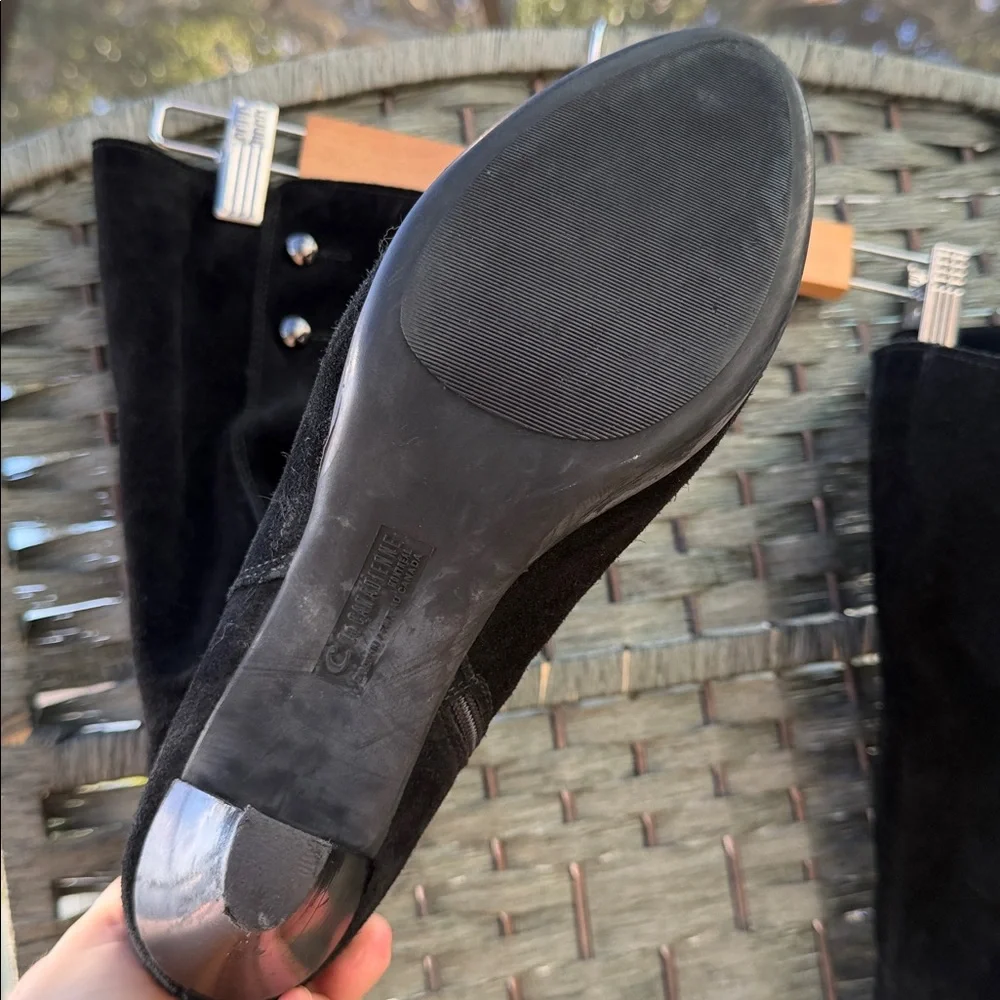 La CANADIENNE Mazy Black Suede Heeled Boots - Picture 4 of 10